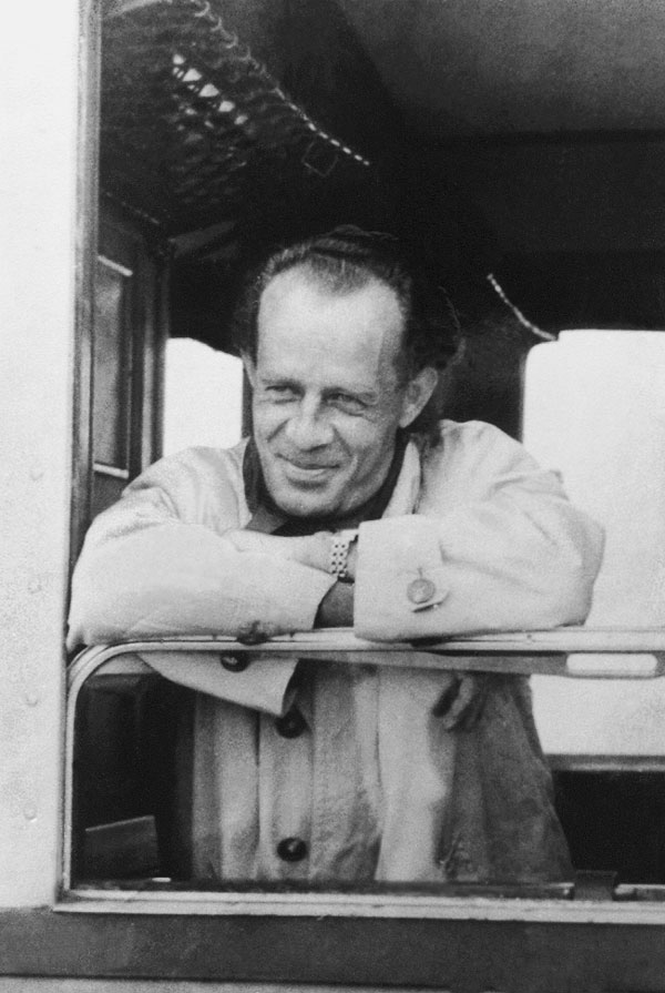 Documentaire : Le phénomène Bruno Gröning - sur les traces du ##2guérisseur miraculeux##2